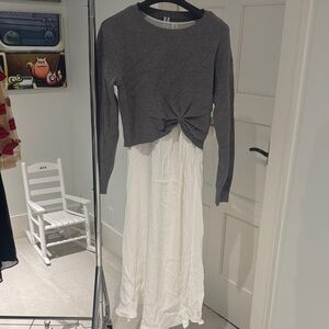 Anthropologie Gray and White Long Sleeve Dress